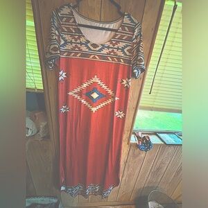 Super comfy native print T-shirt dress